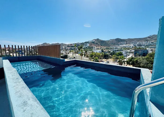 Colmena Cabos Marina